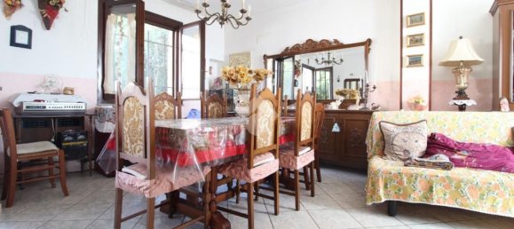 4-Zimmer Villa in Cadelbosco di Sopra, Italy, Nr. 111942 4