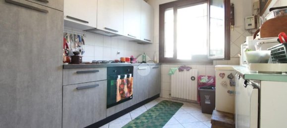 4-Zimmer Villa in Cadelbosco di Sopra, Italy, Nr. 111942 7