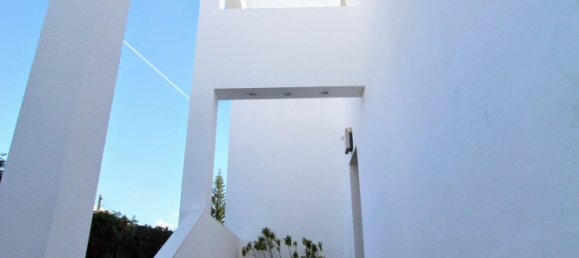 Вилла с 6 спальнями в Марбелья, Испания № 149019 23