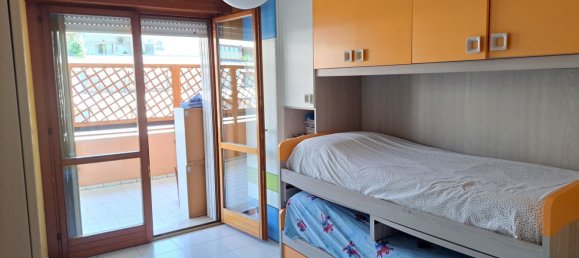 3 Schlafzimmer Wohnung in Rome, Italy, Nr. 312734 15