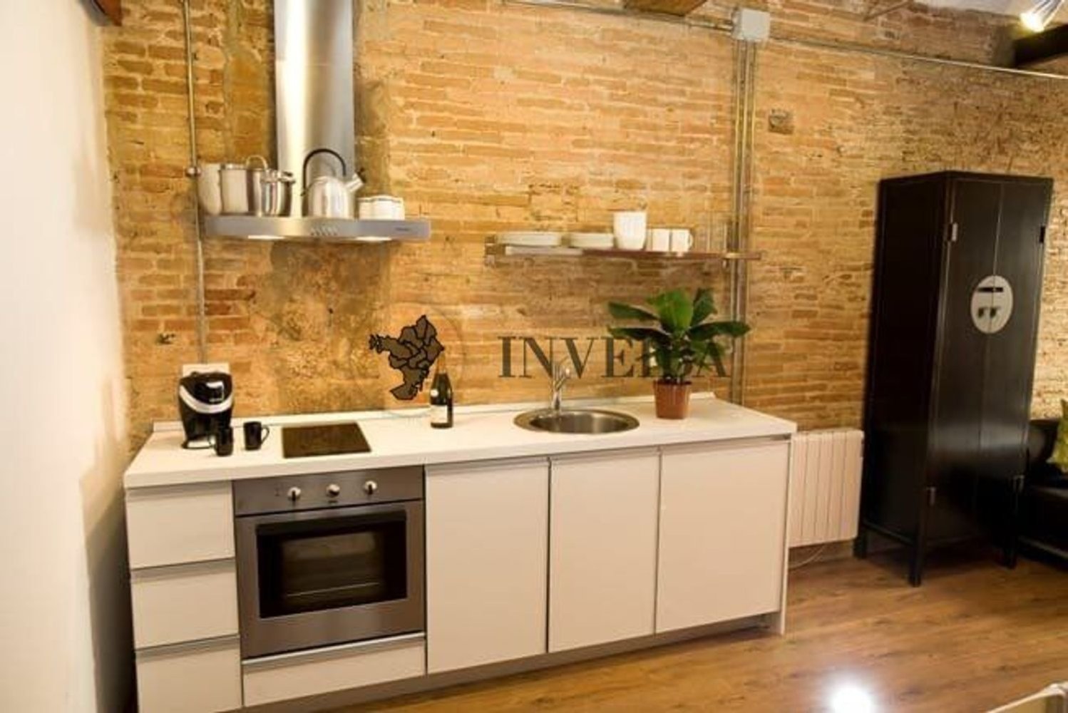 2 bedrooms Apartment in Ciutat Vella, Spain No. 193197