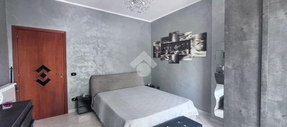 2 bedrooms Apartment in Casandrino, Italy No. 273361 5