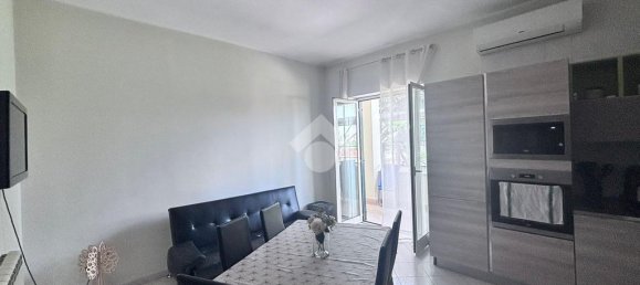 2 bedrooms Apartment in Casandrino, Italy No. 273361 2
