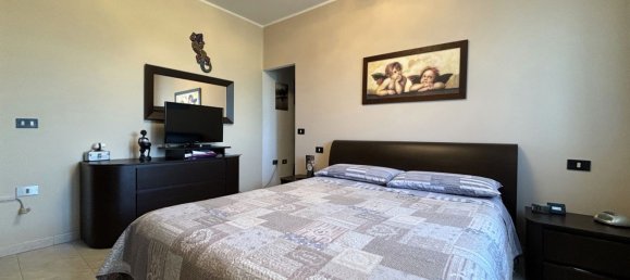 Дом с 7 комнатами в Корбола, Италия № 174176 6