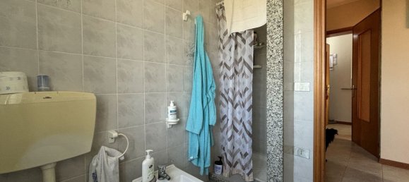 Дом с 7 комнатами в Корбола, Италия № 174176 11