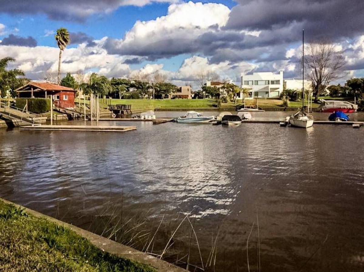 Grundstück in Tigre, Argentina, Nr. 49150