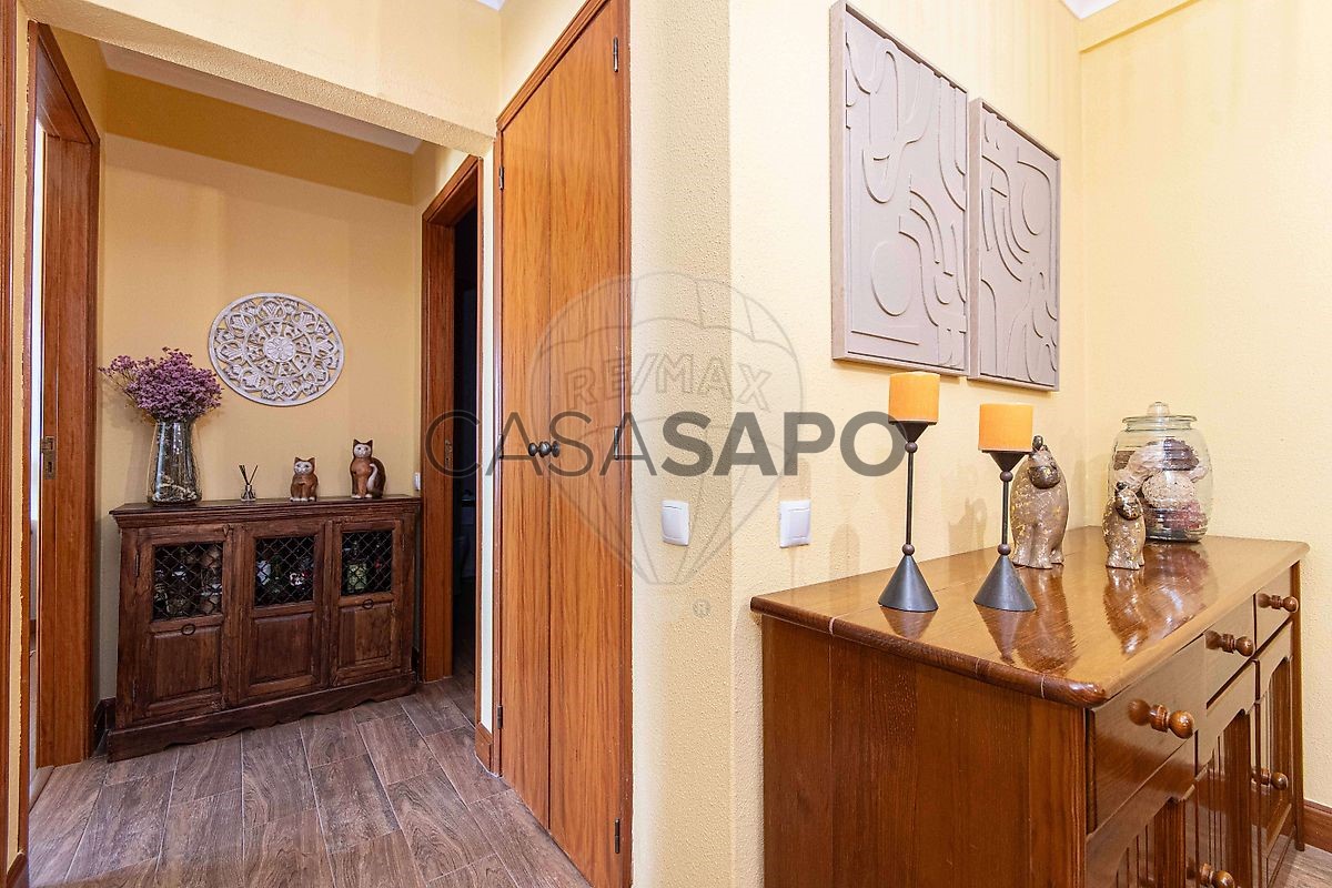 2 bedrooms Apartment in Cascais, Portugal No. 333538