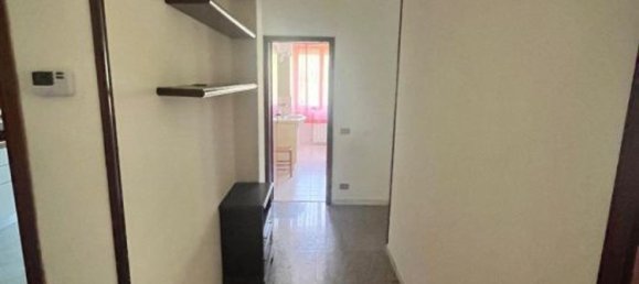 Apartamento de 4 habitaciónes en Carrara, Italy No. 27309 5