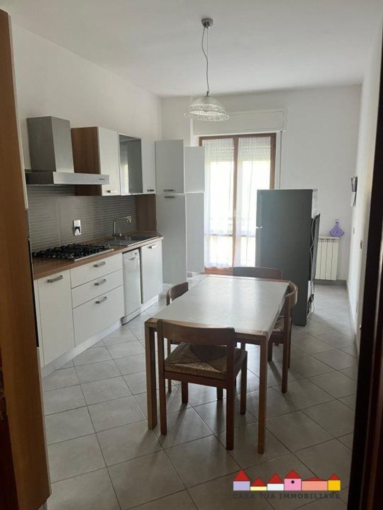 Apartamento de 4 habitaciónes en Carrara, Italy No. 27309