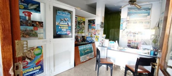 140m² Commercial property in Peguera, Spain No. 14132 4