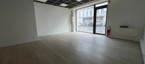 Propriété commerciale à Saint-Quentin, France 68m² No. 92579 7