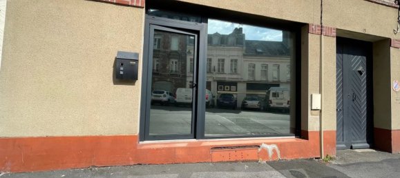 Propriété commerciale à Saint-Quentin, France 68m² No. 92579 6