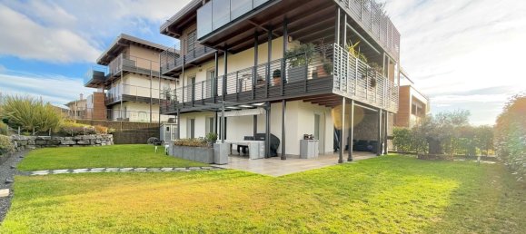 4غرفة شقة في Albano Sant'Alessandro, Italy رقم 4029 7