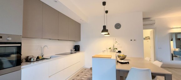 4غرفة شقة في Albano Sant'Alessandro, Italy رقم 4029 14