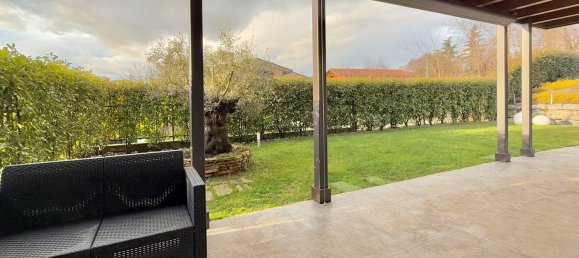 4غرفة شقة في Albano Sant'Alessandro, Italy رقم 4029 17