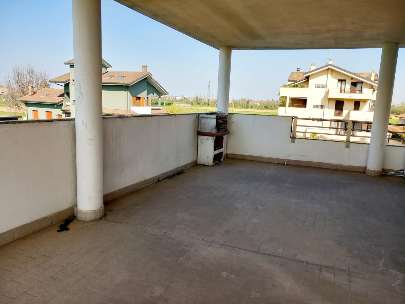 Apartamento de 2 divisões em Bareggio, Italy N.º 17407