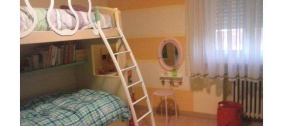 2 Schlafzimmer Wohnung in Reggio Emilia, Italy, Nr. 254967 5