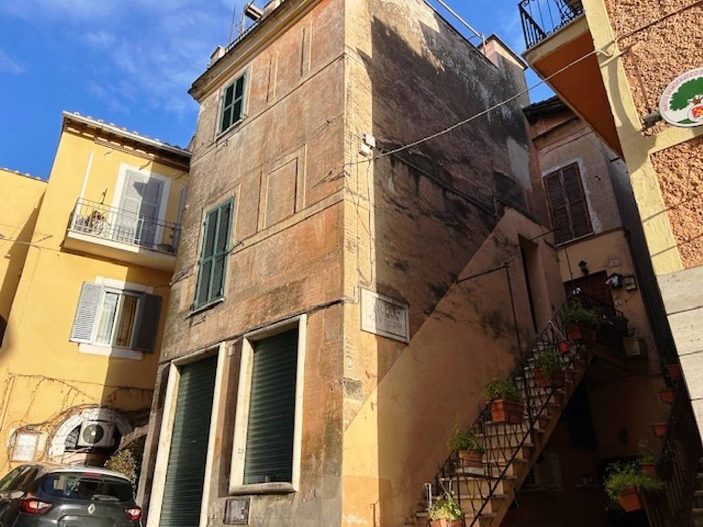 Apartamento T2 em Castel Madama, Italy N.º 106658