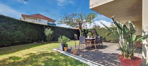 Apartamento de 2 dormitorios en Dijon, France No. 342750 2