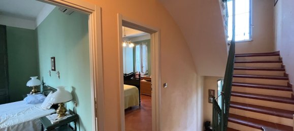 Casa de 10 habitaciónes en Mirandola, Italy No. 137106 38