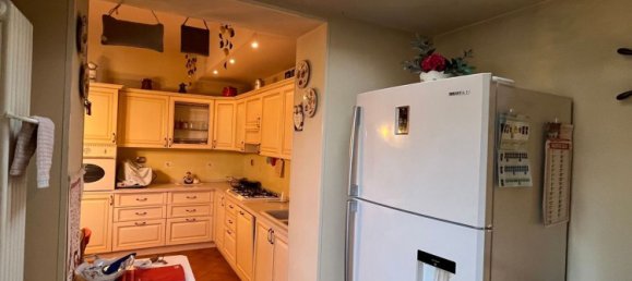 Casa de 10 habitaciónes en Mirandola, Italy No. 137106 11