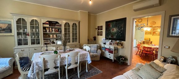 Casa de 10 habitaciónes en Mirandola, Italy No. 137106 21