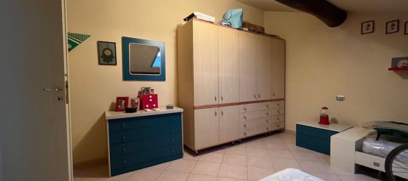 Casa de 10 habitaciónes en Mirandola, Italy No. 137106 47