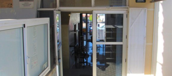 70m² Commercial property in San Fulgencio, Spain No. 100389 9