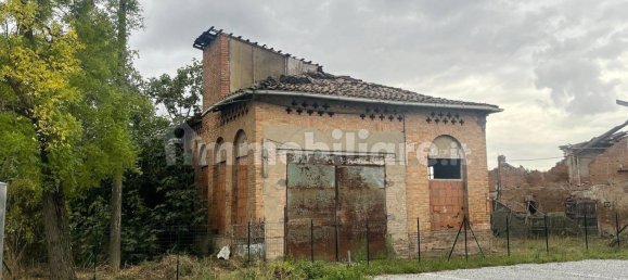 Studio in Modena, Italy, Nr. 130186 3