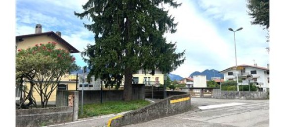 4 Schlafzimmer Wohnung in Udine, Italy, Nr. 308504 3