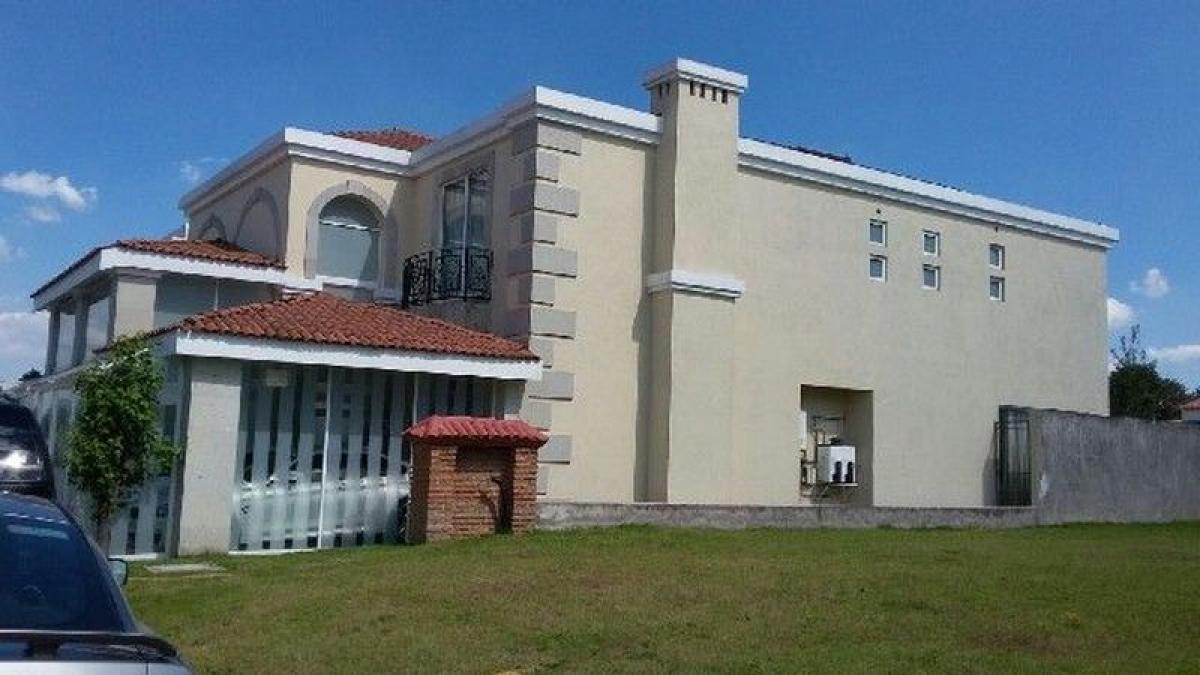 4 bedrooms House in Mexico No. 209695