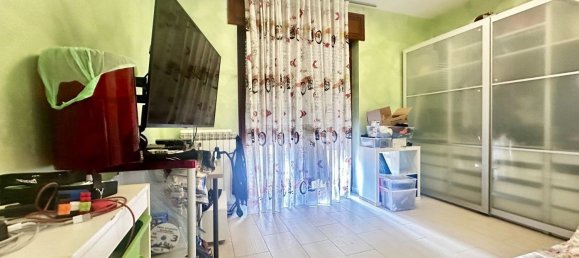 Apartamento T4 em Taranto, Italy N.º 377252 10