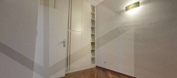 6 rooms Apartment in Bologna, Italy No. 26266 20
