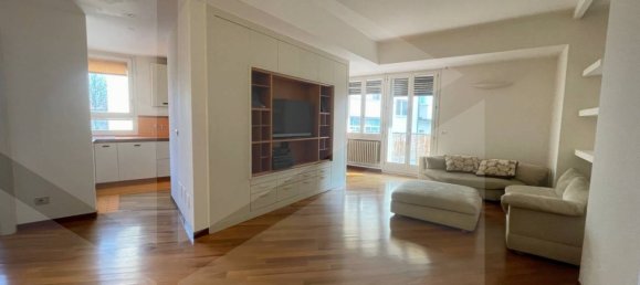 6 rooms Apartment in Bologna, Italy No. 26266 41