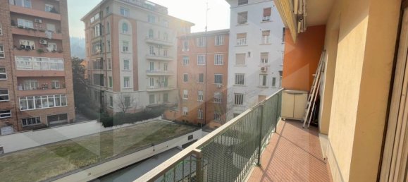 6 rooms Apartment in Bologna, Italy No. 26266 44
