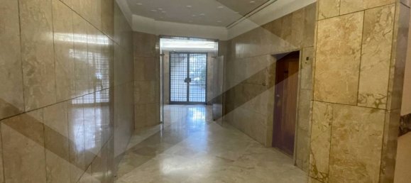 6 rooms Apartment in Bologna, Italy No. 26266 4