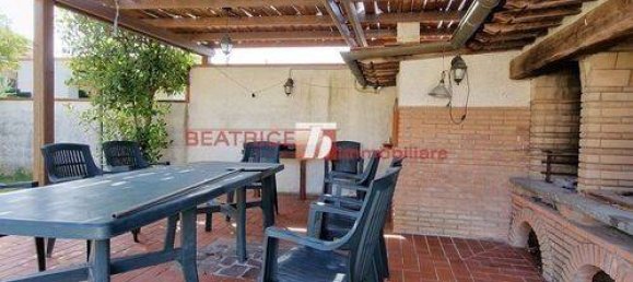 Villa de 7 dormitorios en Lucca, Italy No. 147358 2