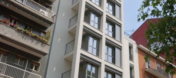 Dúplex de 3 habitaciónes en Milan, Italy No. 269893 5