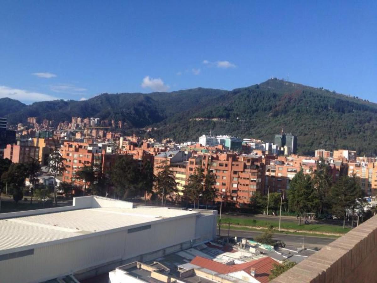 Casa de 2 dormitorios en Bogotá, Colombia No. 10611
