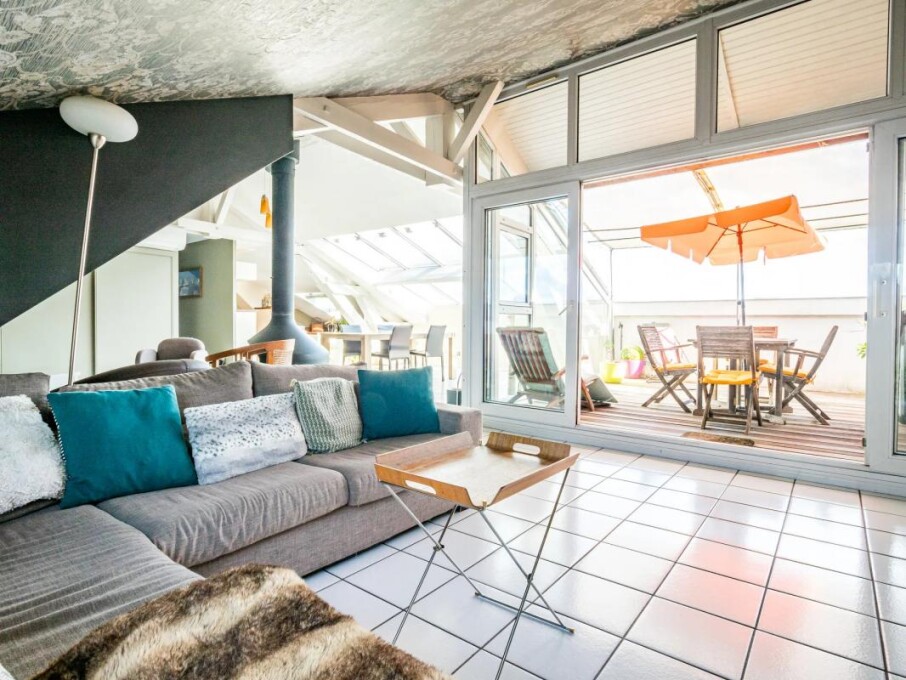 4 bedrooms Apartment in Villefranche-sur-Saone, France No. 320376