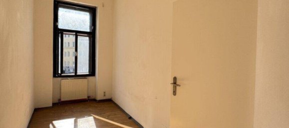 2-salle Appartement à Brigittenau, Austria No. 131319 2