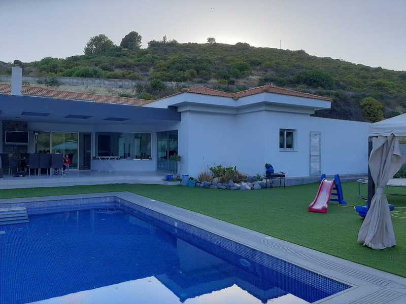 4 bedrooms House in Alassa, Cyprus No. 10733