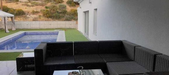 4 bedrooms House in Alassa, Cyprus No. 10733 5