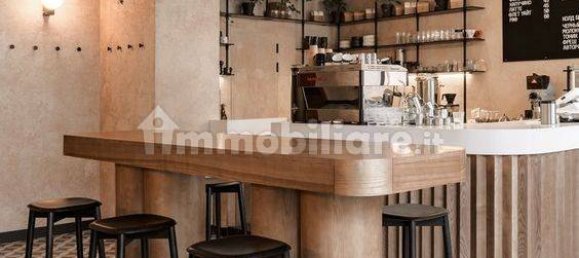 3 rooms Commercial property in Padua, Italy No. 72226 9