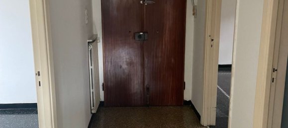 6 غرف نوم شقة في Campomorone, Italy رقم 352327 7