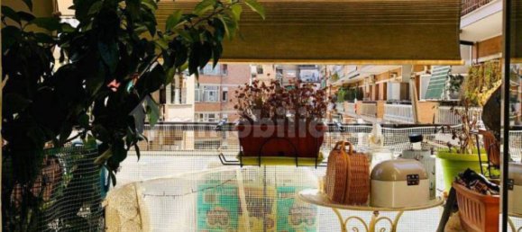 2 Schlafzimmer Wohnung in Rome, Italy, Nr. 305773 9