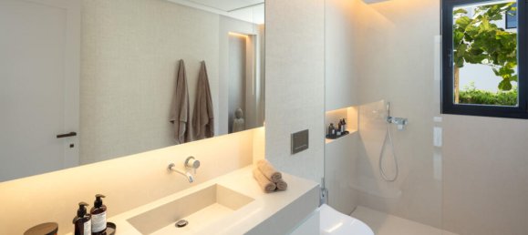 4 bedrooms Villa in Marbella, Spain No. 88978 11