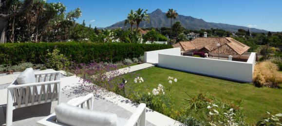 4 bedrooms Villa in Marbella, Spain No. 88978 10