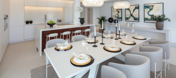 4 bedrooms Villa in Marbella, Spain No. 88978 3