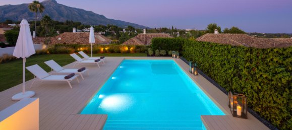 4 bedrooms Villa in Marbella, Spain No. 88978 24